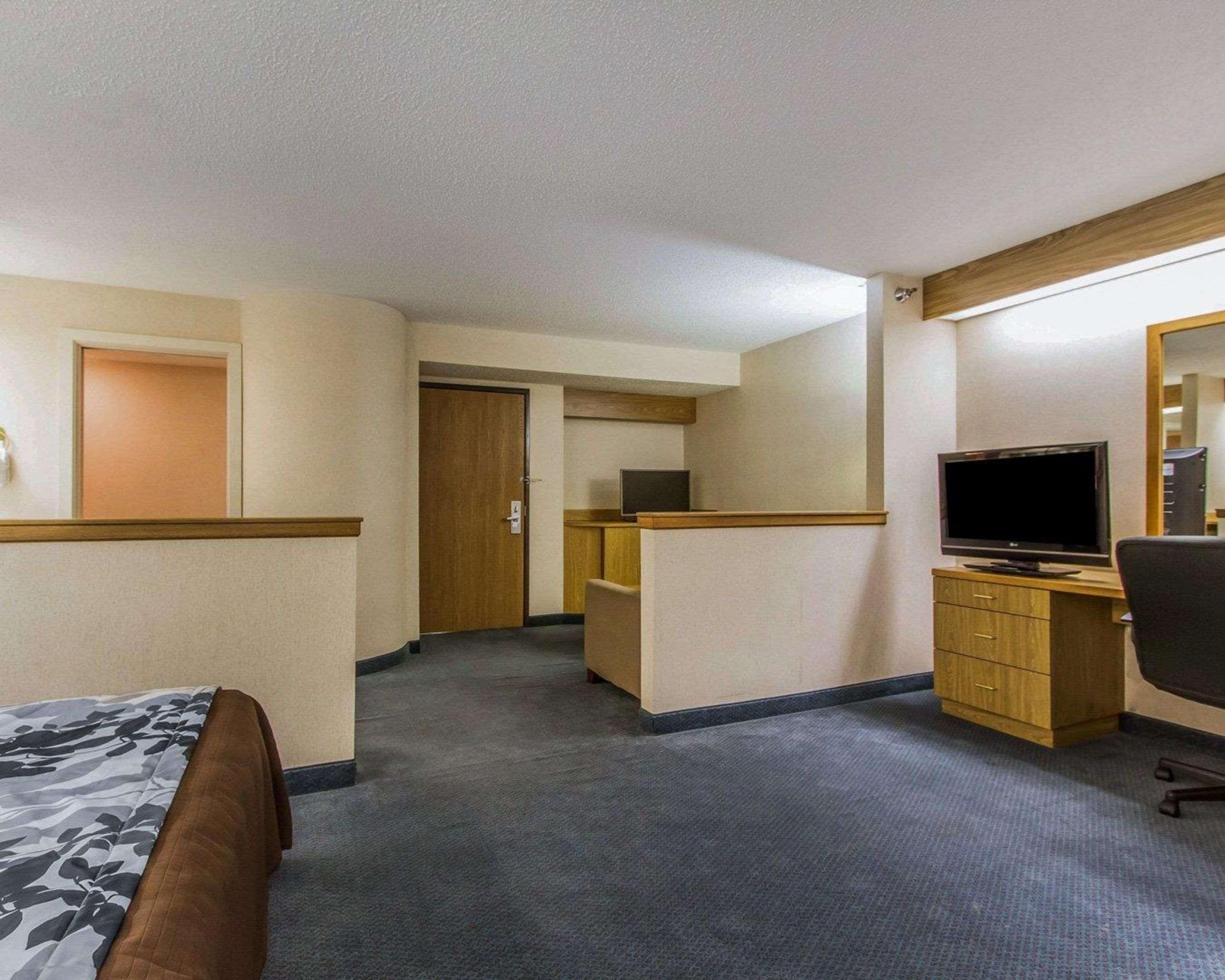 Rodeway Inn Fremont Eksteriør billede