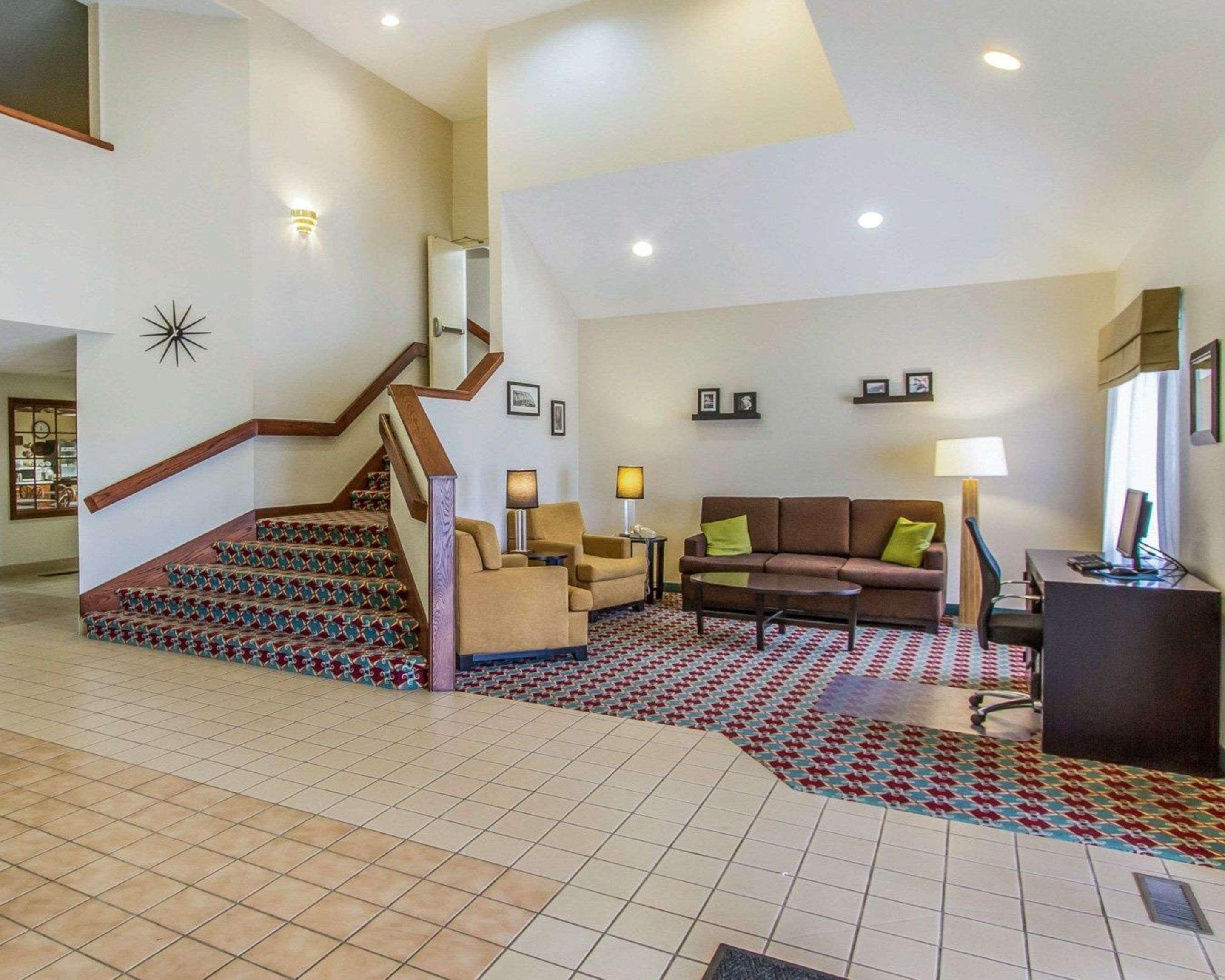 Rodeway Inn Fremont Eksteriør billede
