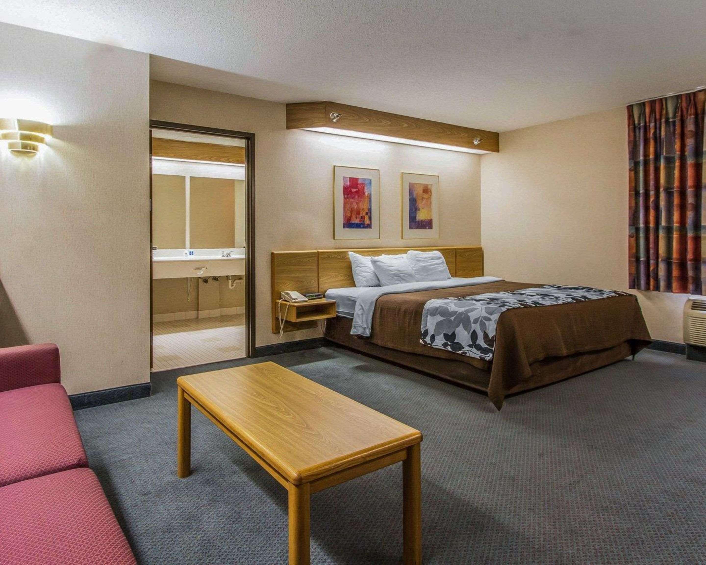 Rodeway Inn Fremont Eksteriør billede