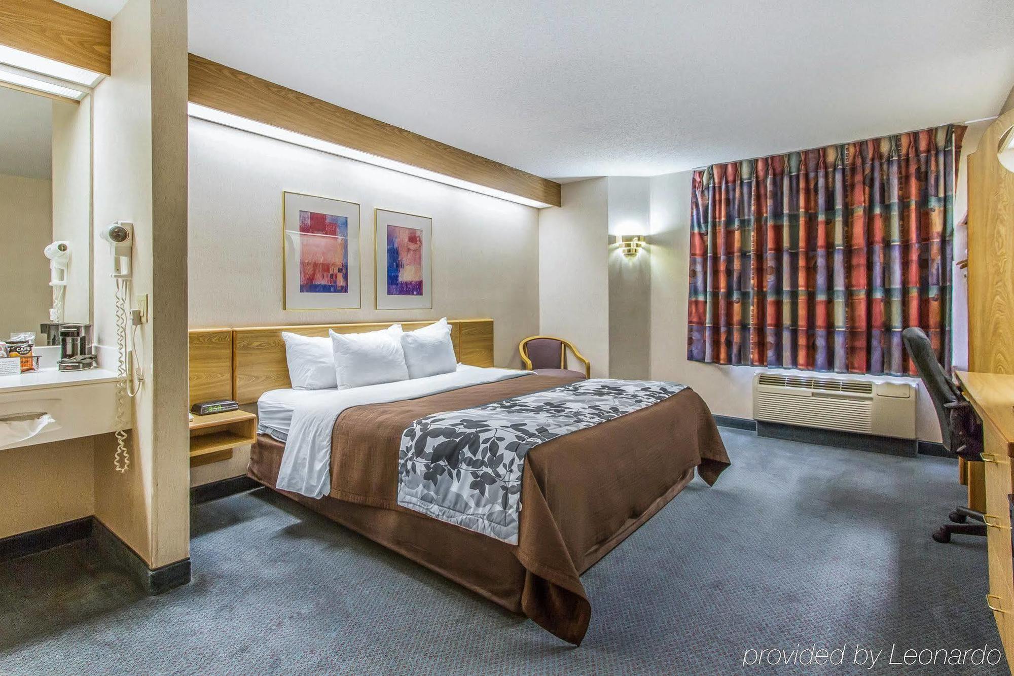 Rodeway Inn Fremont Eksteriør billede